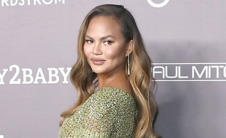 Chrissy Teigen Net Worth